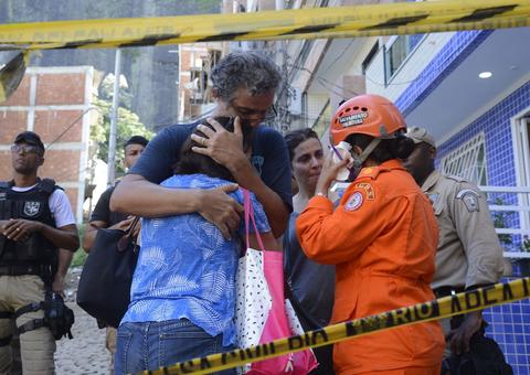 Bombeiros encontram mais um corpo; número de mortos sobe para 10