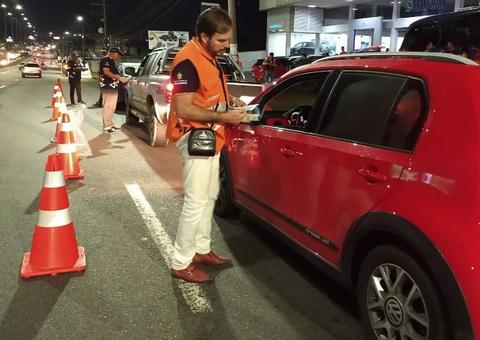 27 CNHs são apreendidas e 40 carros removidos de motoristas embriagados em Manaus