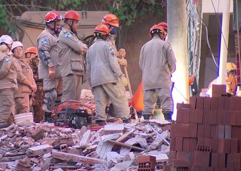 Sobe para 12 o número de mortos em prédios no Rio 