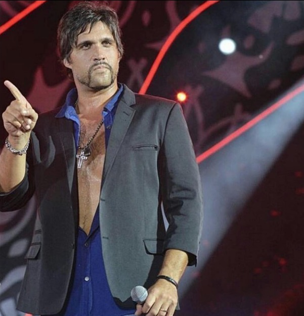 Prefeitura contrata Léo Chaves para show no Amazonas e omite valores