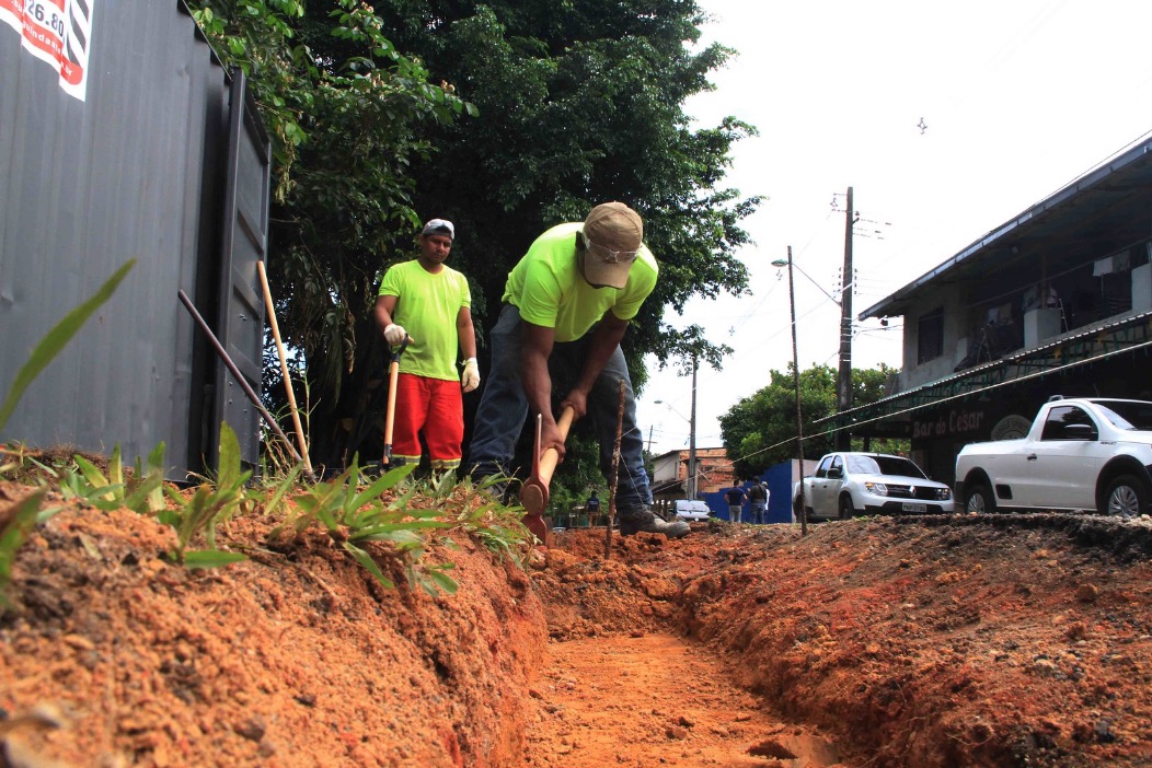 Obras dos parques da juventude nas zonas Norte e Centro-Sul de Manaus começam 
