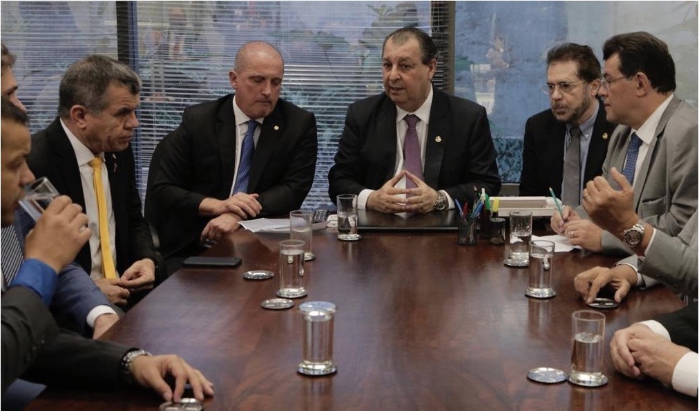 Vamos destravar a BR-319 e obras que não deixam o Brasil crescer, diz Eduardo Braga