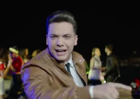 Safadão lança clipe sobre amante e traição com possível indireta para Mileide