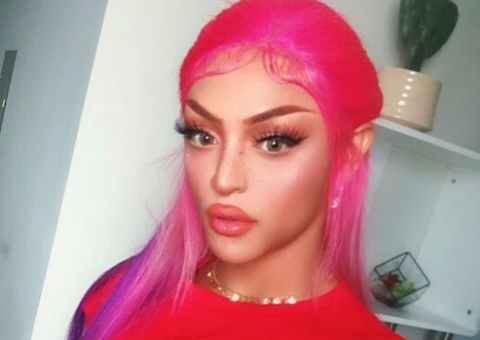 Pabllo Vittar se pronuncia sobre beijos durante festival nos Estados Unidos 