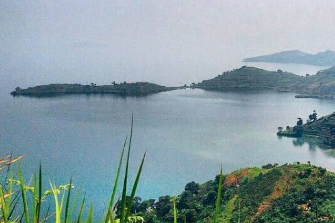 Naufrágio deixa 150 desaparecidos em lago da República Democrática