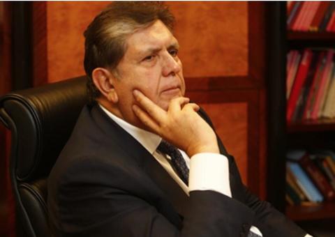 Ex-presidente do Peru está em estado grave após atirar na própria cabeça