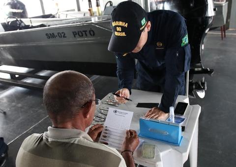 Marinha inicia projeto de oftalmologia humanitária no Amazonas