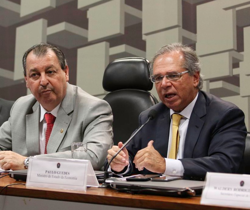 Omar critica ministro da economia que trama contra o Amazonas