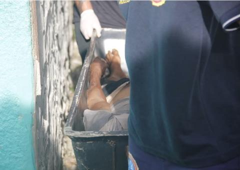 Idoso é encontrado morto dentro da própria casa em Manaus