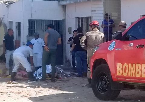 Casa desaba após vazamento de gás e avó e neto morrem