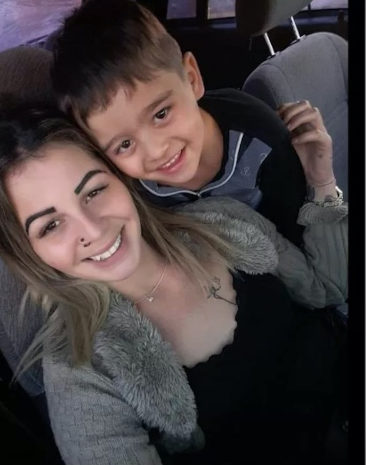 Mulher grávida e filho de cinco anos morrem afogados em represa