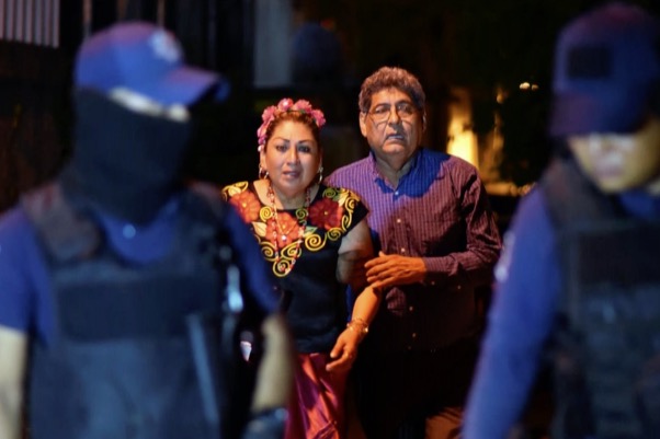 Grupo armado invade festa e mata criança e outras 12 pessoas no México 