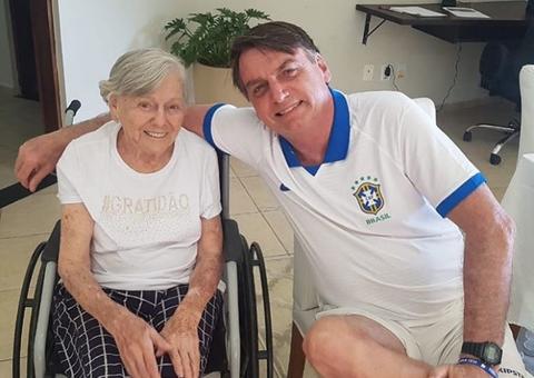 Bolsonaro deve retornar a Brasília para o domingo de Páscoa