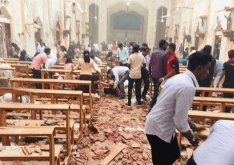 Terroristas atacam igrejas e matam 150 pessoas no domingo de Páscoa no Sri Lanka