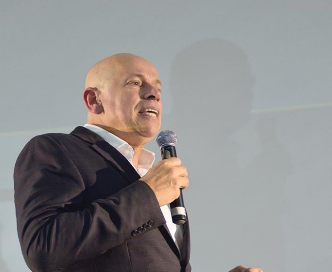 TCE abre mais 130 vagas para palestra de Leandro Karnal 