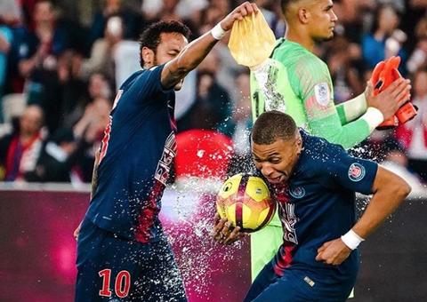 Tite vibra com retorno de Neymar no PSG: 'Tempo de recuperação melhor'
