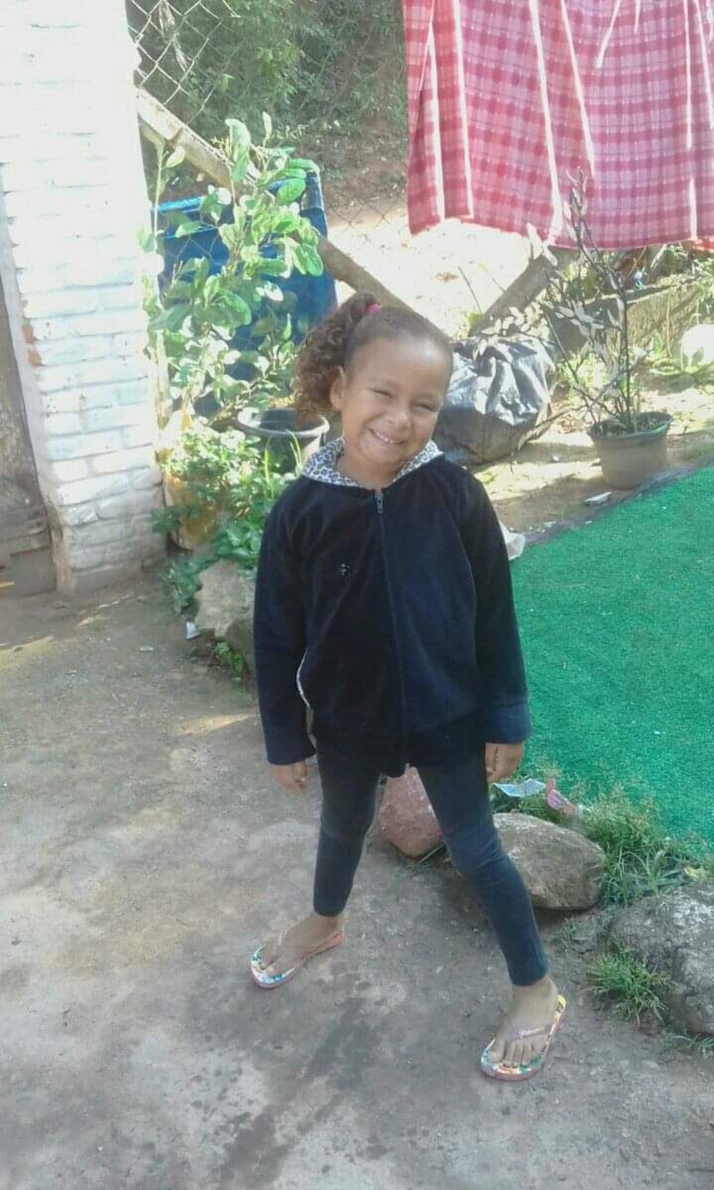 Homem confessa ter matado menina de 6 anos por vingança, diz polícia