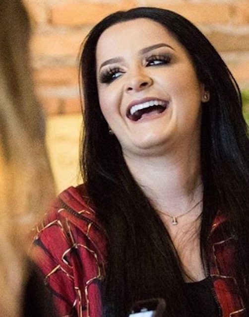  Maraisa ostenta mansão com Maiara em Goiânia: 'casinha'