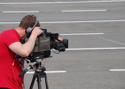 Equipe de TV é confundida com bandidos durante gravação de novela no RJ 