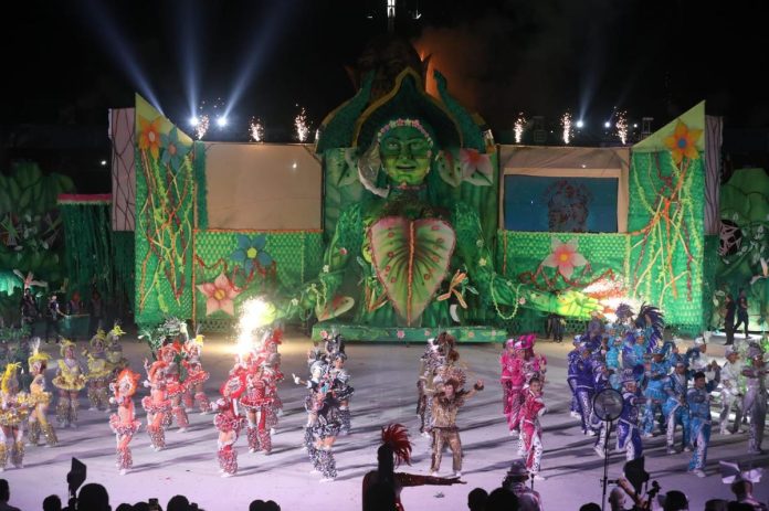 Técnico que despencou de guindaste em festival no Amazonas será indenizado