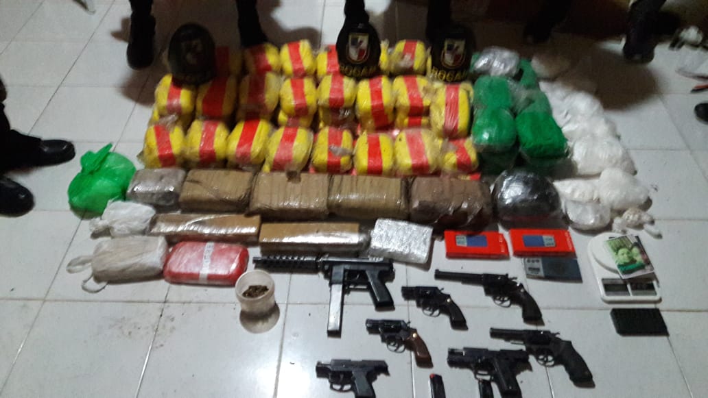 Grupo é preso com armas e drogas durante operação em Manaus 