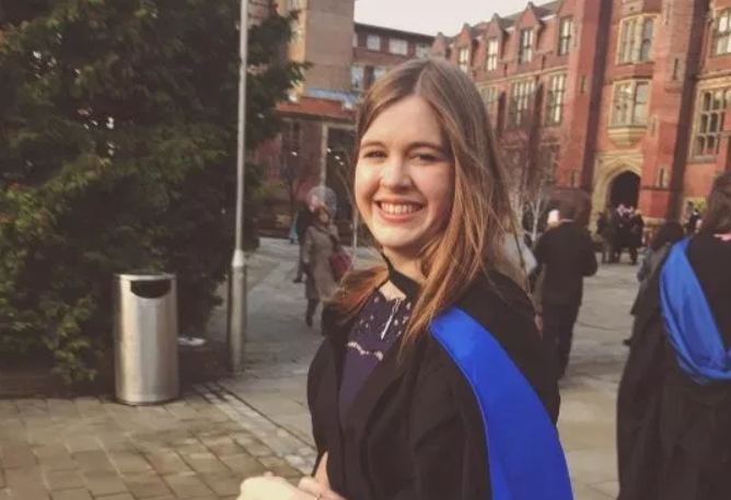 Bêbada, jovem coloca endereço errado e paga R$ 1.407 a motorista de aplicativo