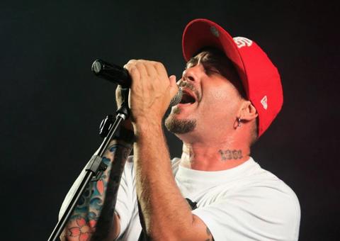 Na véspera do feriado, Largo de São Sebastião recebe 2ª edição do Rock Não Tem Idade