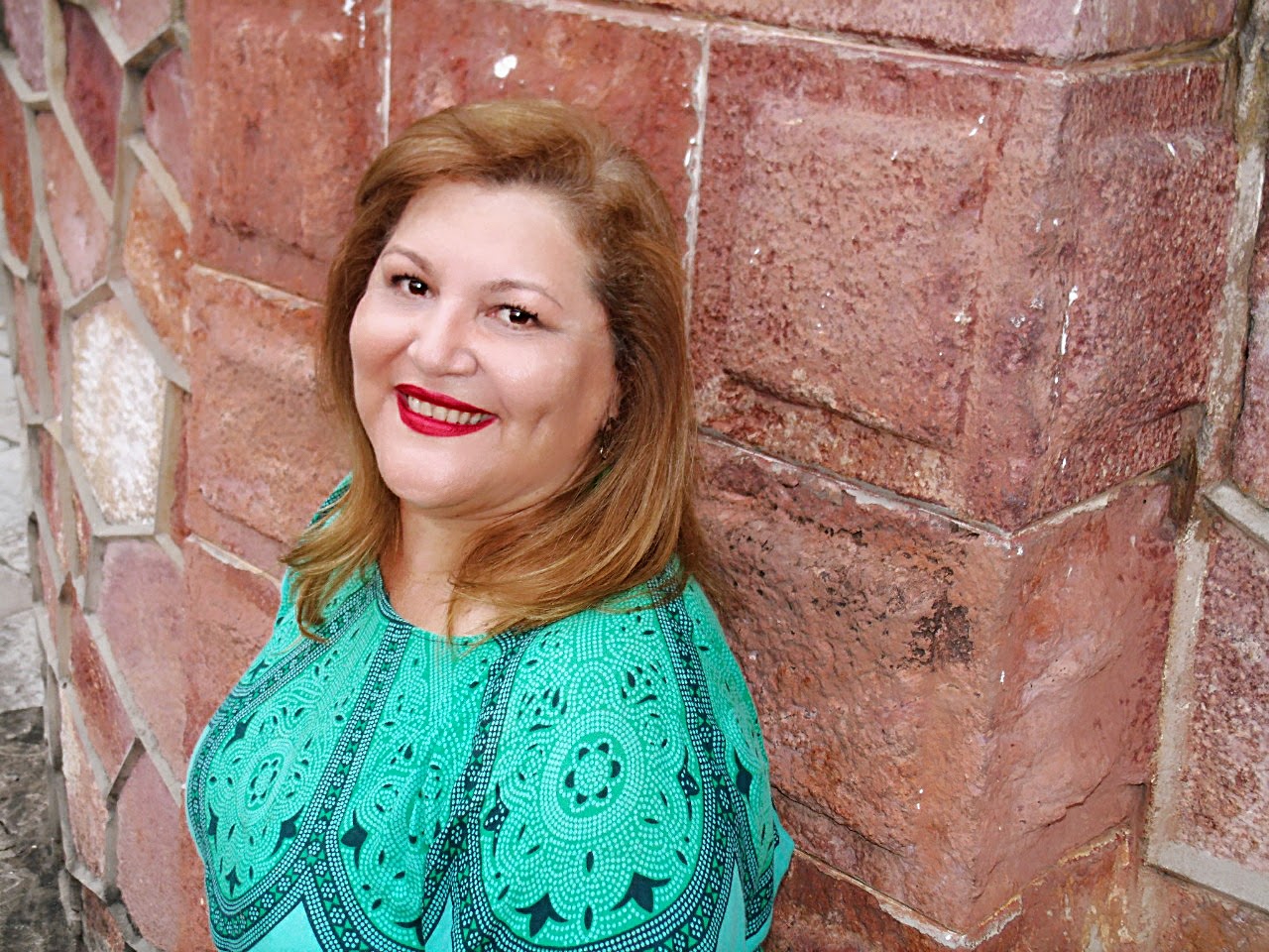 Lucilene Castro comemora 25 anos de carreira no Bar Botequim, neste sábado 