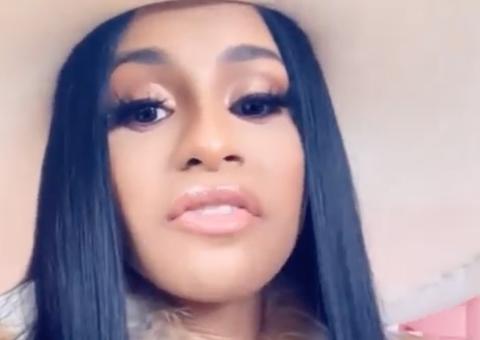 Rapper americana Cardi B posta vídeo de depilação íntima: 'laser na...'  