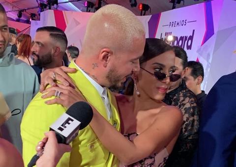 Anitta rebate críticas após vídeo sendo supostamente ignorada por J Balvin