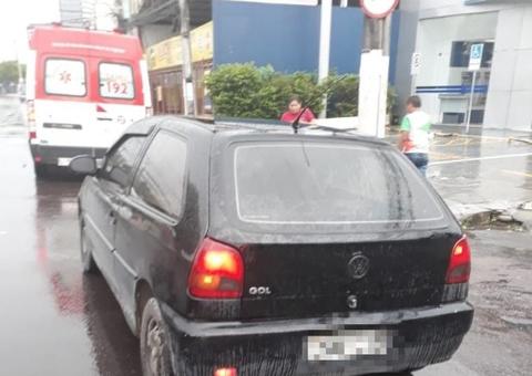Sob chuva, idoso de 78 anos é atropelado ao tentar atravessar avenida em Manaus