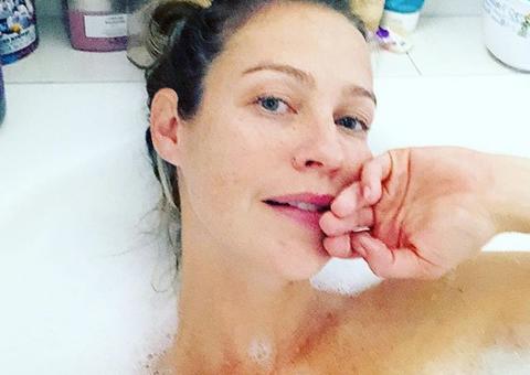 Luana Piovani fala sobre Pedro Scooby após festança: 'tem que passar o rodo mesmo'