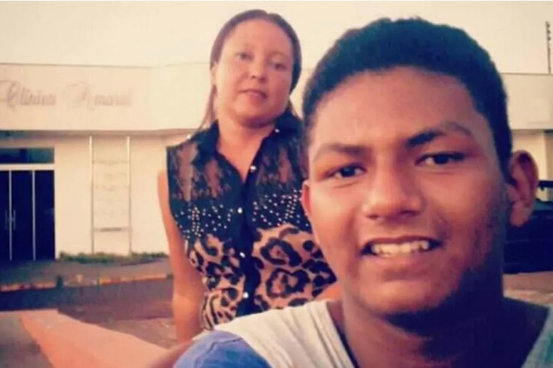 Comerciante mata ex-mulher e enteado e depois se mata 