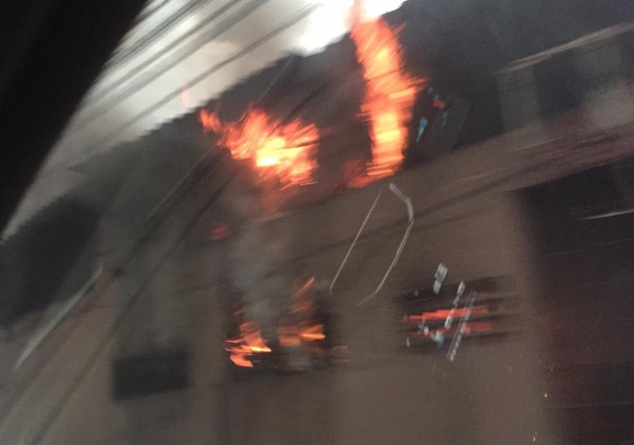 Em Manaus, exaustor de churrasqueira pega fogo e assusta funcionários de restaurante