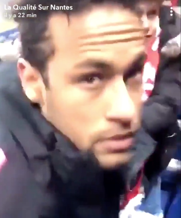 Neymar se pronuncia sobre soco em torcedor após fim de jogo do PSG
