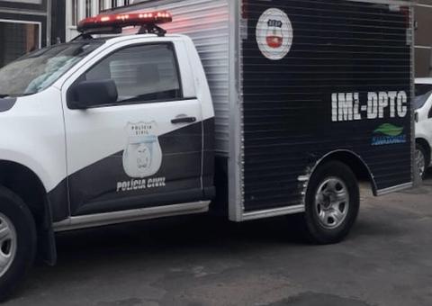 Homem é morto a tiros enquanto bebia em rua de Manaus