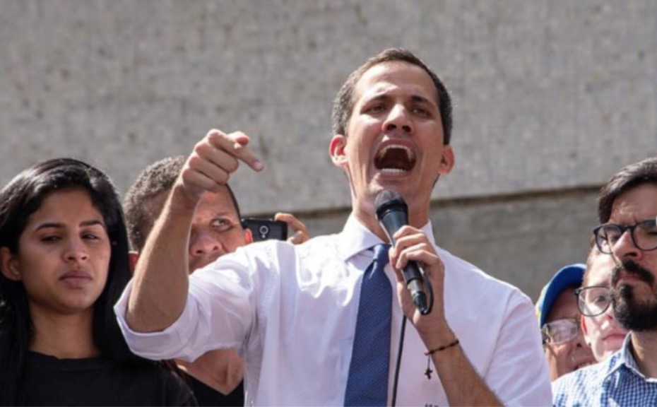 Guaidó cancela ato contra Maduro e denuncia bloqueio nas ruas