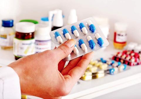 Uso excessivo de remédios pode matar 10 milhões por ano até 2050, diz ONU