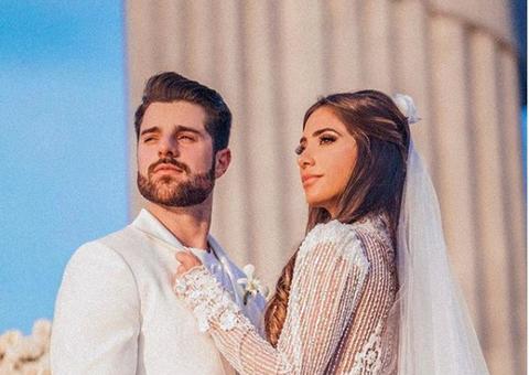 Irmã de Alok acaricia barriga de Romana Novais e levanta rumores de gravidez