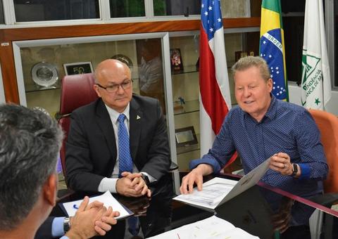Prefeito entrega projeto de recuperação viária do Distrito Industrial de Manaus 