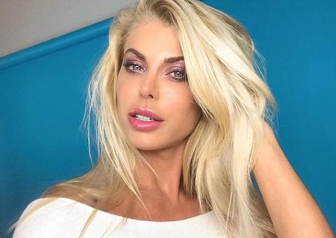 Pai de Caroline Bittencourt tirou corpo da filha do mar