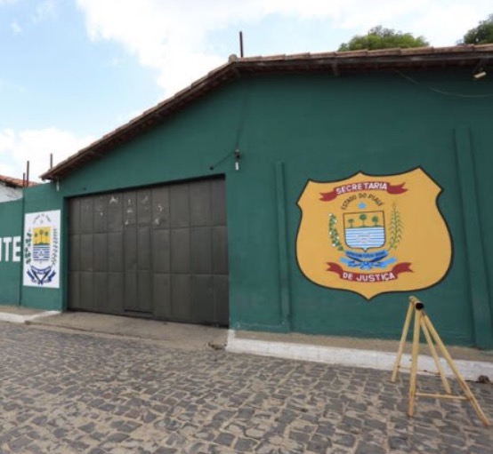 Detento é encontrado morto em lixeira de presídio