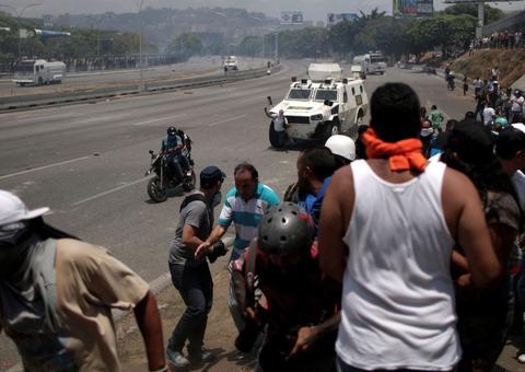 Brasil incentiva países a apoiarem Juan Guaidó