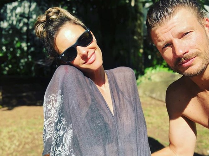 Grávidos, Rodrigo Hilbert e Fernanda Lima anunciam sexo de terceiro filho