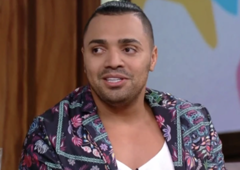 A caminho de show, Tirullipa passa perrengue em estrada no Amazonas e desabafa 