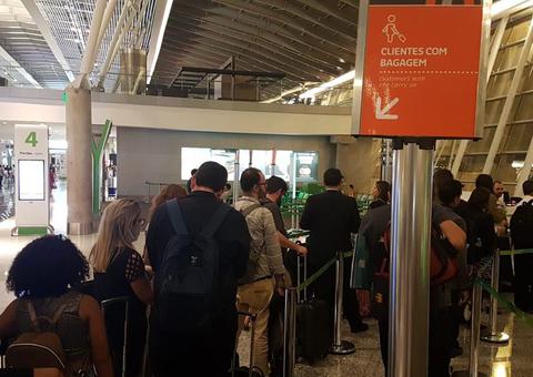 Mais quatro aeroportos adotam novas regras para bagagem de mão