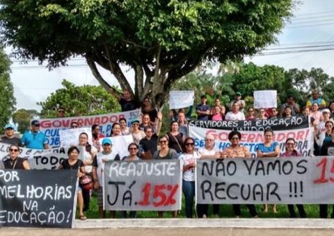 TJAM mantém possibilidade do governo descontar salários de professores em greve 