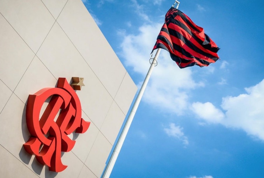 Flamengo divulga nota para espantar ‘crises infundadas’ e gera revolta de torcedores