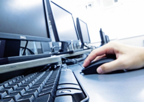 Queda de produção na indústria é de 1,3% em março