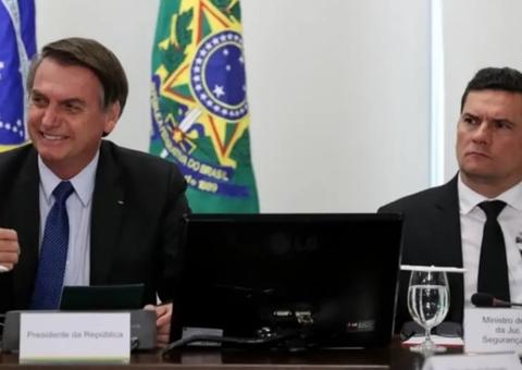 Bolsonaro diz que aguarda aprovação de pacote anticrime de Moro pelo Congresso